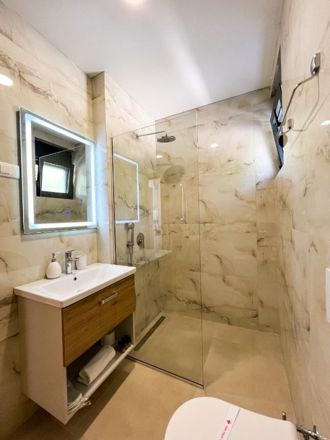 Square Residence Ulcinj Luaran gambar