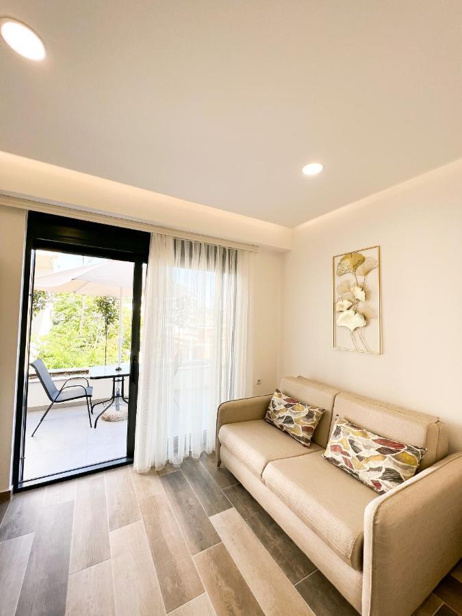 Square Residence Ulcinj Luaran gambar